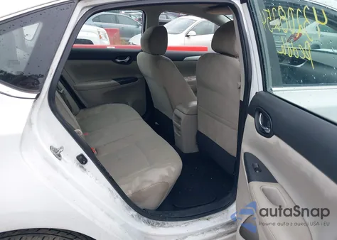 2017 Nissan Sentra S z USA, uszkodzony, nr VIN 3N1AB7AP8HY272576